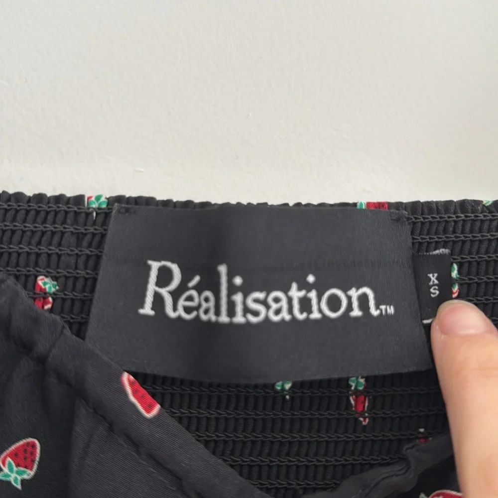 Realisation Par “The Inez” strawberry dress - Picture 2 of 3